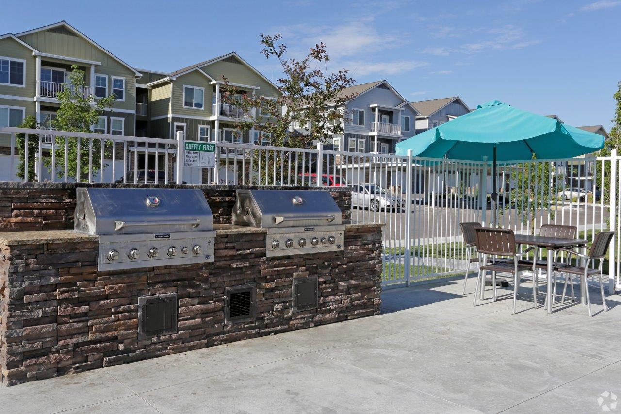 High Point on Overland Apartments in Meridian, ID